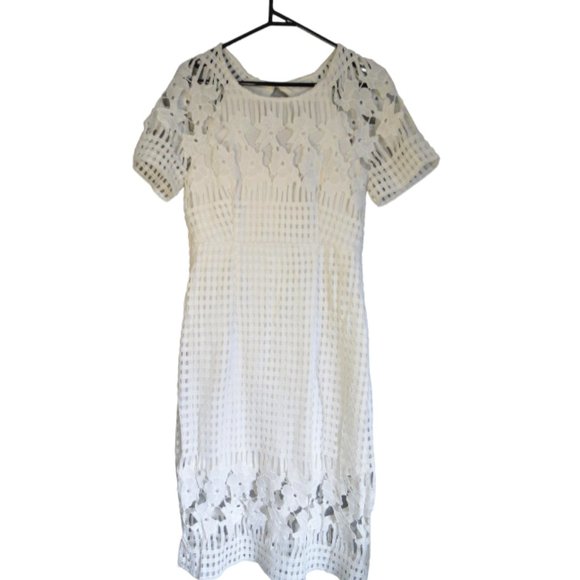 LACE & HEELS BOUTIQUE - lace/crochet style dress - size 10 - Picture 2 of 12